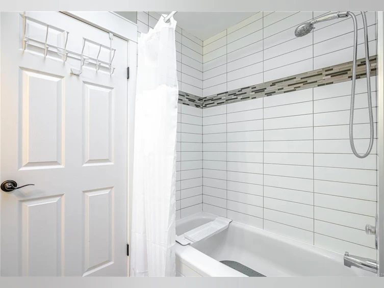 3979 Blue Ridge Place, Saanich, BC, V8Z 2V3 - 51