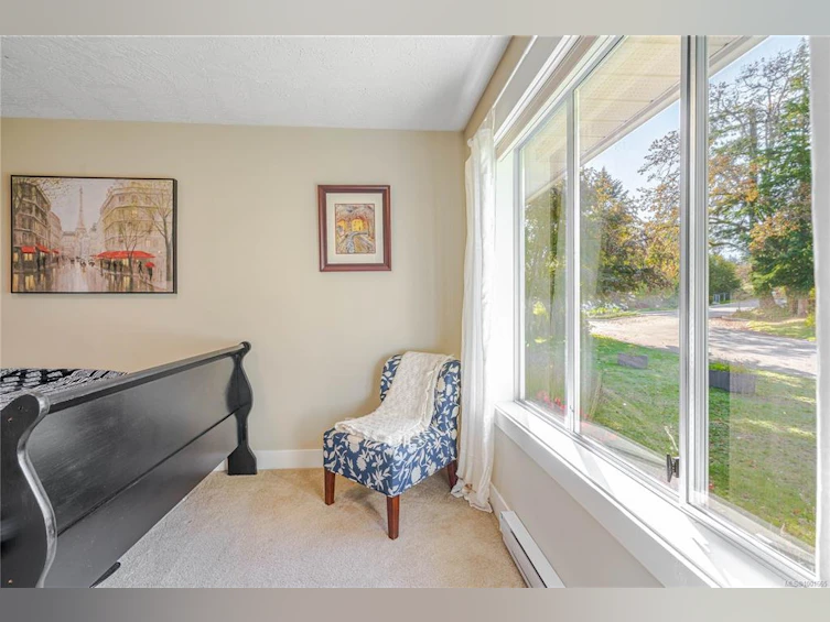 3979 Blue Ridge Place, Saanich, BC, V8Z 2V3 - 45