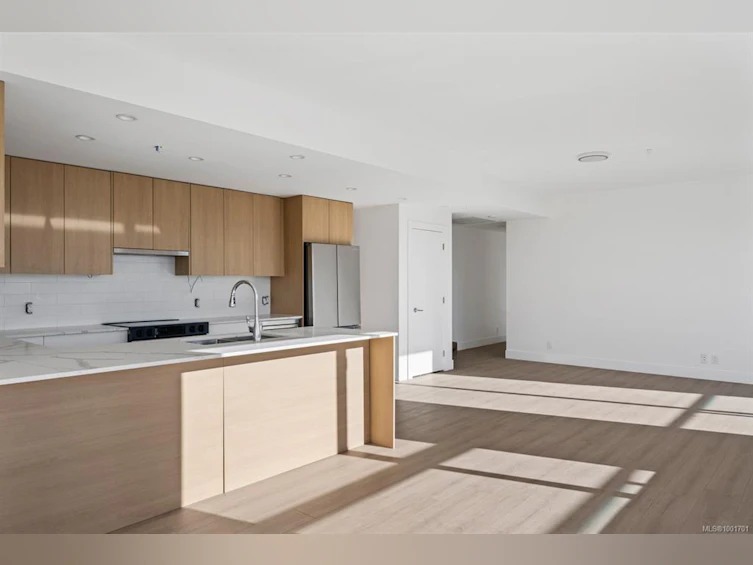 312-258 Helmcken Road, View Royal, BC, X0X 0X0 - 8