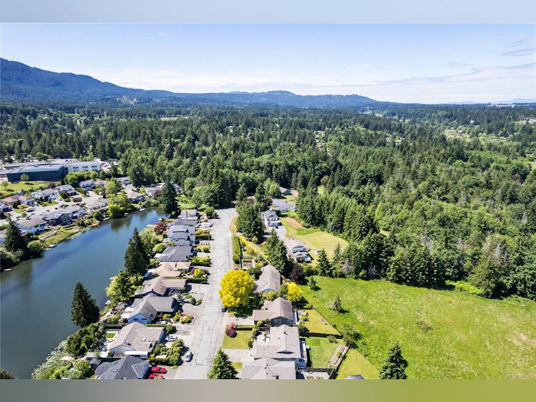 2176 Michigan Way, Nanaimo, BC, V9R 6S1 - 49