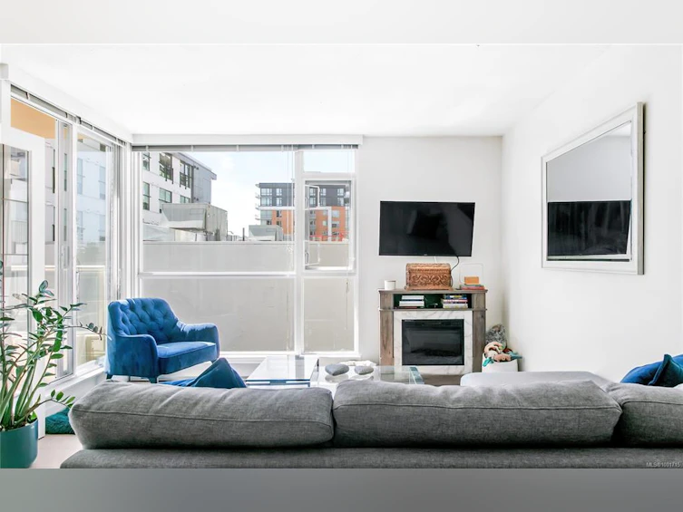 502-835 View Street, Victoria, BC, V8W 3W8 - 3