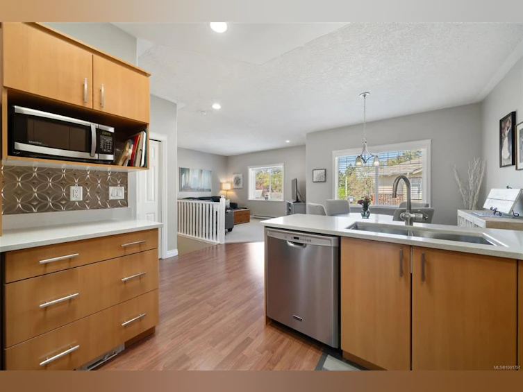 141-951 Goldstream Avenue, Langford, BC, V9B 6S5 - 4