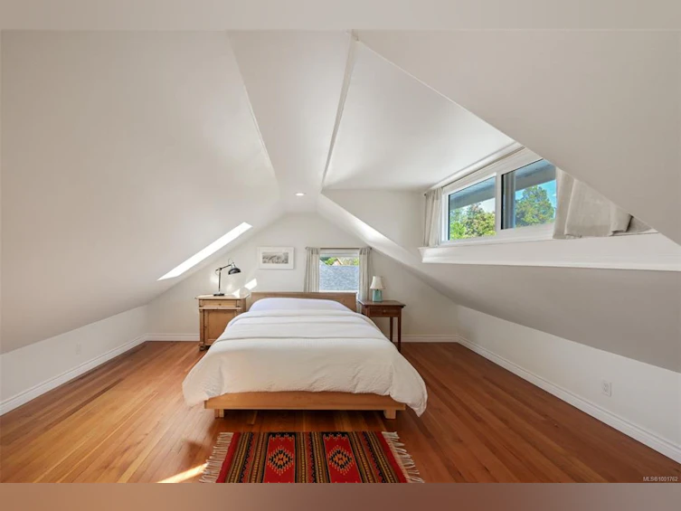 715 Powderly Avenue, Victoria, BC, V9A 2Z3 - 35