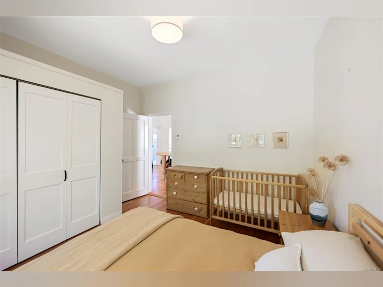 715 Powderly Avenue, Victoria, BC, V9A 2Z3 - 33
