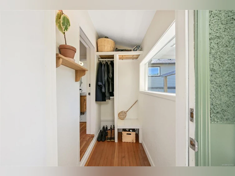 715 Powderly Avenue, Victoria, BC, V9A 2Z3 - 50