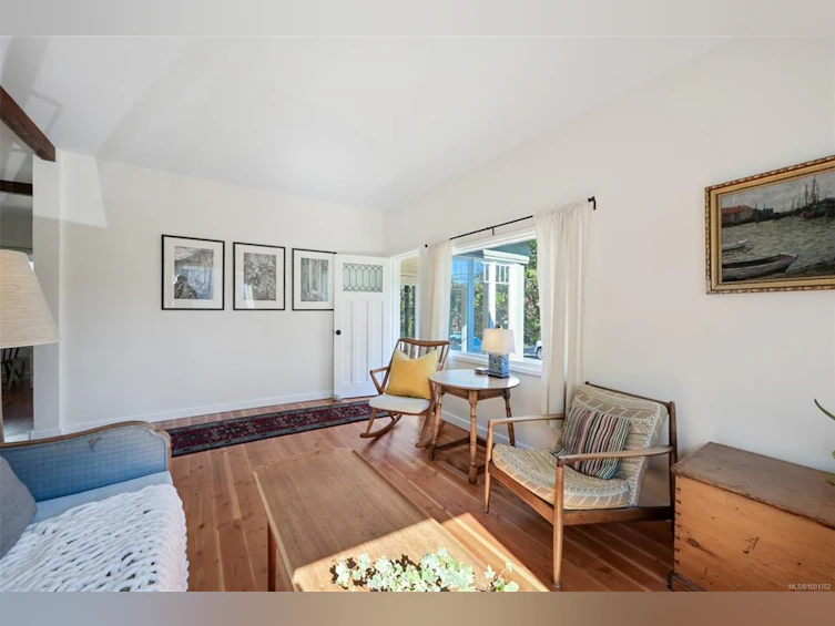 715 Powderly Avenue, Victoria, BC, V9A 2Z3 - 12