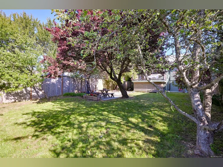 715 Powderly Avenue, Victoria, BC, V9A 2Z3 - 60