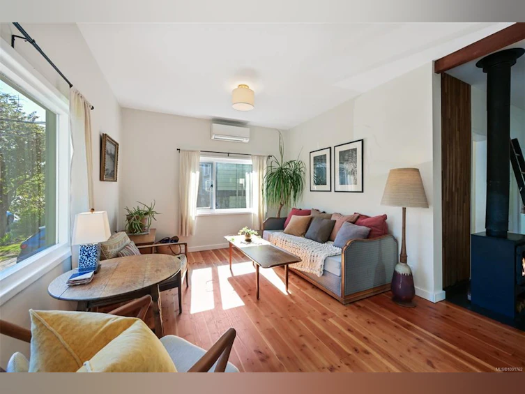 715 Powderly Avenue, Victoria, BC, V9A 2Z3 - 9