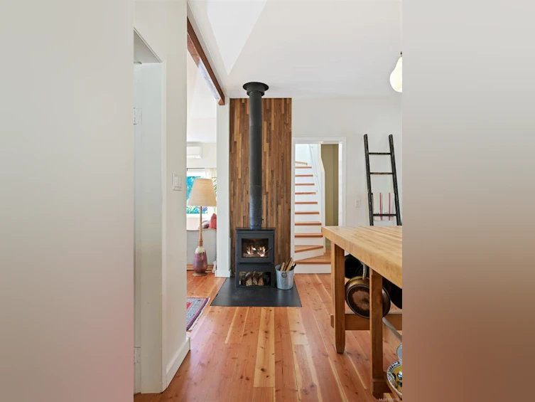 715 Powderly Avenue, Victoria, BC, V9A 2Z3 - 25