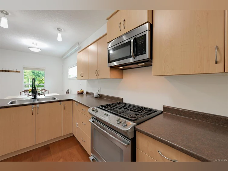 3369 Piper Road, Langford, BC, V9C 0G9 - 16