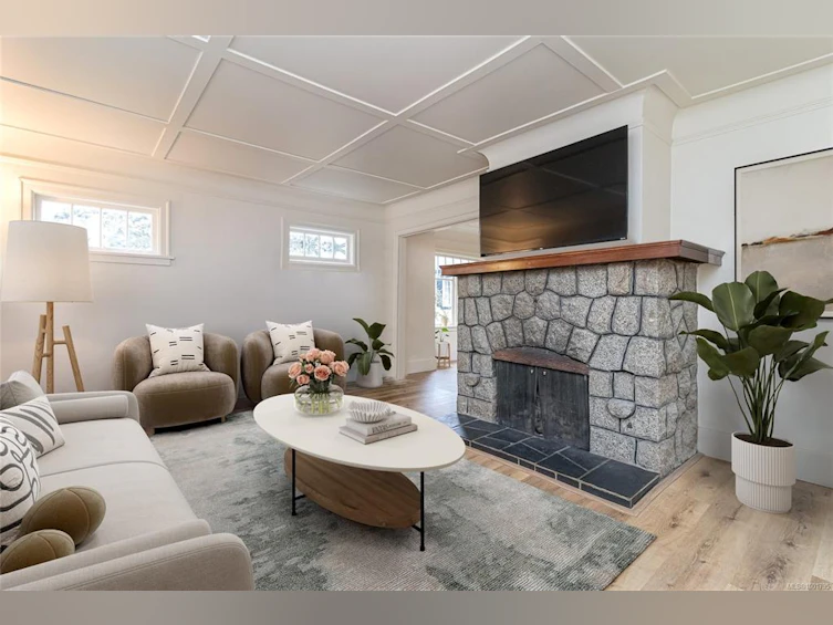 3364 Cook Street, Saanich, BC, V8X 1A8 - 5