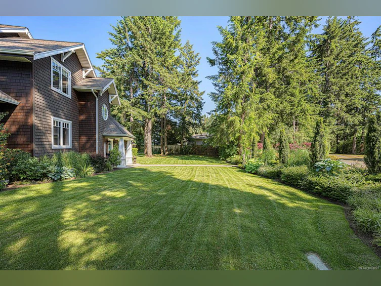 505 Arbutus Bay Road, Fanny Bay, BC, V0R 1W0 - 64