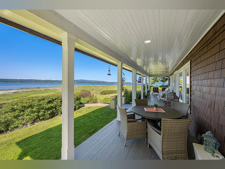 505 Arbutus Bay Road, Fanny Bay, BC, V0R 1W0 - 45