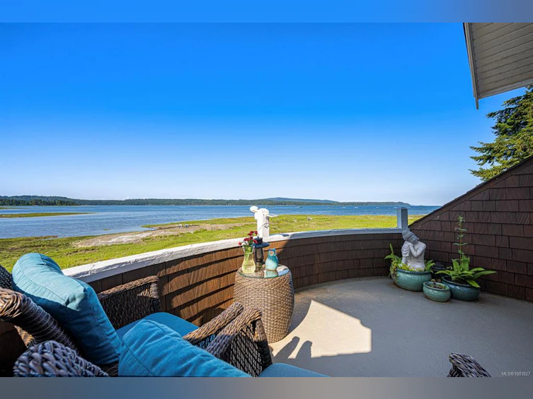 505 Arbutus Bay Road, Fanny Bay, BC, V0R 1W0 - 47