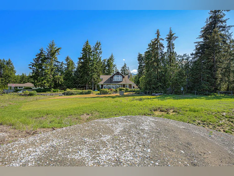 505 Arbutus Bay Road, Fanny Bay, BC, V0R 1W0 - 59