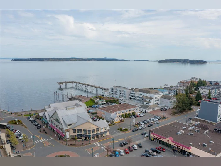 201-2278 James White Boulevard, Sidney, BC, V8L 1Z4 - 29