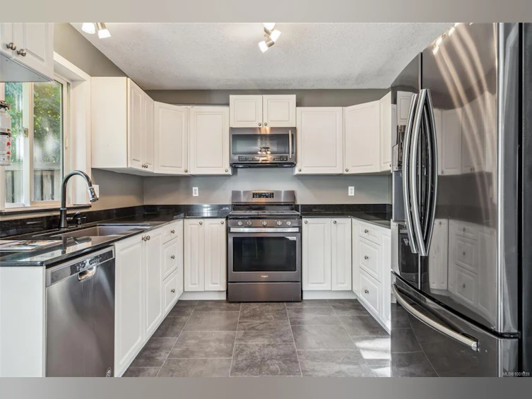 6066 Truesdale Street, Duncan, BC, V9L 2J2 - 10