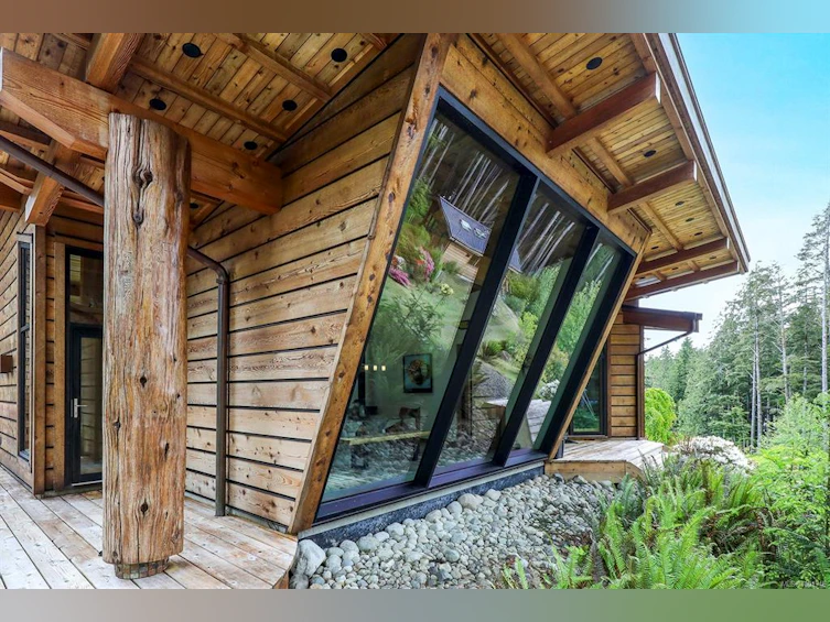 0 Neilson Island, Tofino, BC, V0R 2Z0 - 37