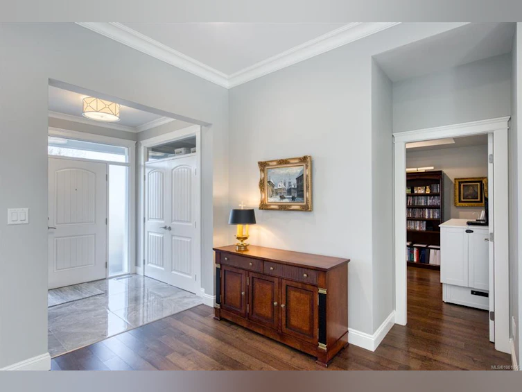 2130 Sussex Drive, Courtenay, BC, V9N 0E3 - 4