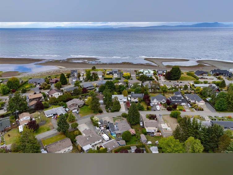 1571 Juan De Fuca Boulevard, French Creek, BC, V9P 1Y2 - 62