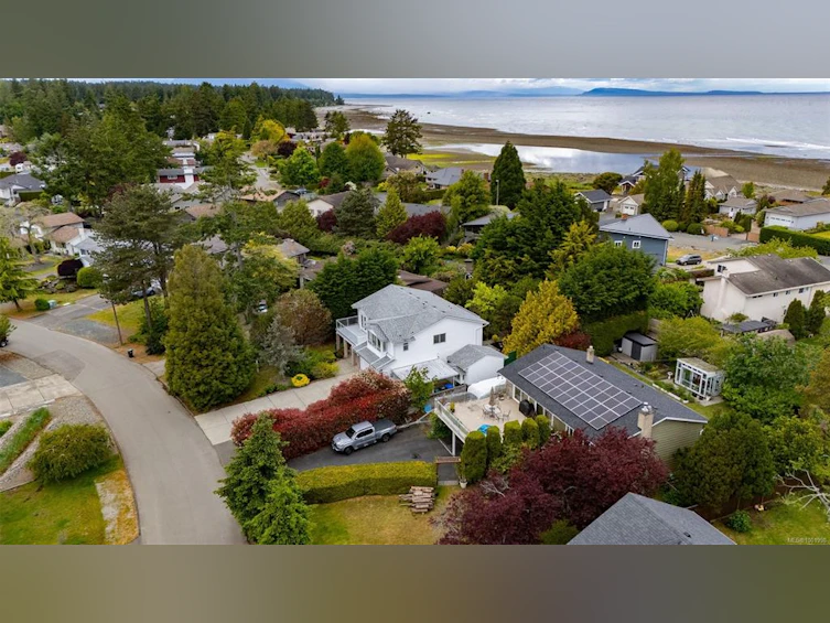 1571 Juan De Fuca Boulevard, French Creek, BC, V9P 1Y2 - 64