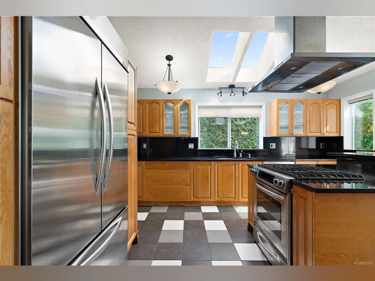8844 Carmanah Terrace, North Saanich, BC, V8L 5E9 - 17
