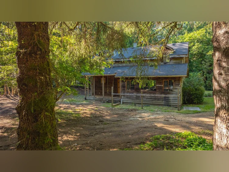 3182 Melon Road, Hilliers, BC, V9K 2J5 - 58