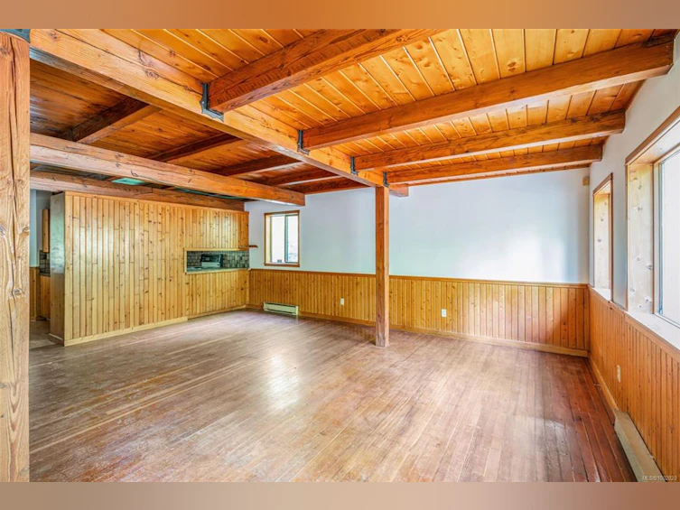 3182 Melon Road, Hilliers, BC, V9K 2J5 - 35