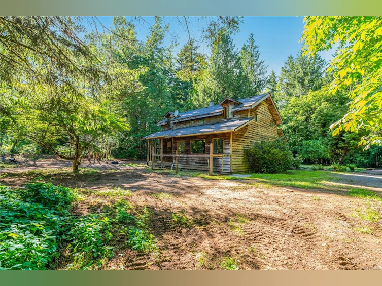 3182 Melon Road, Hilliers, BC, V9K 2J5 - 13