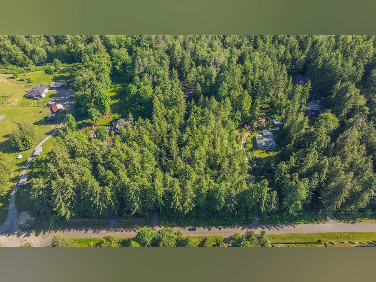 3182 Melon Road, Hilliers, BC, V9K 2J5 - 63