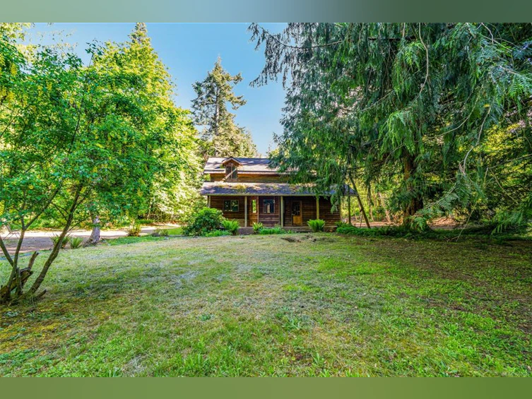3182 Melon Road, Hilliers, BC, V9K 2J5 - 25
