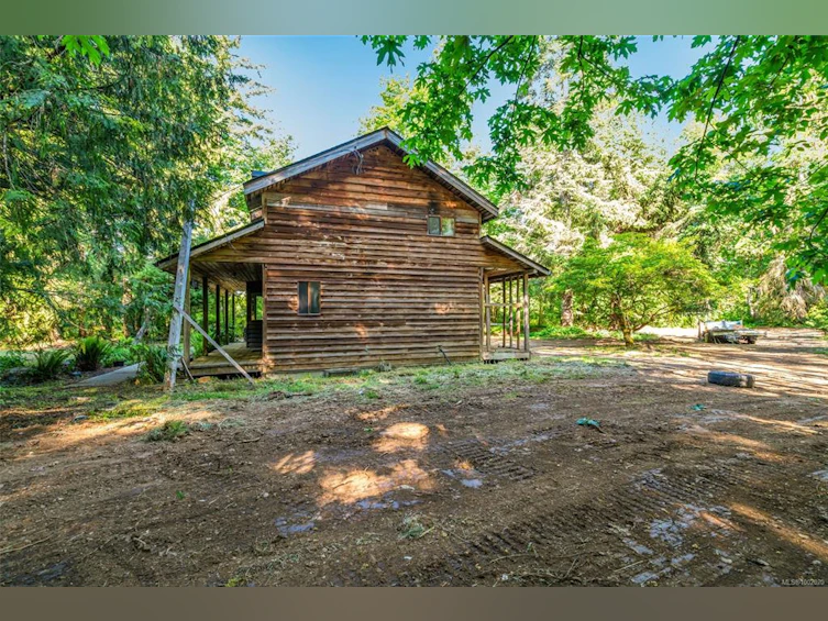 3182 Melon Road, Hilliers, BC, V9K 2J5 - 21