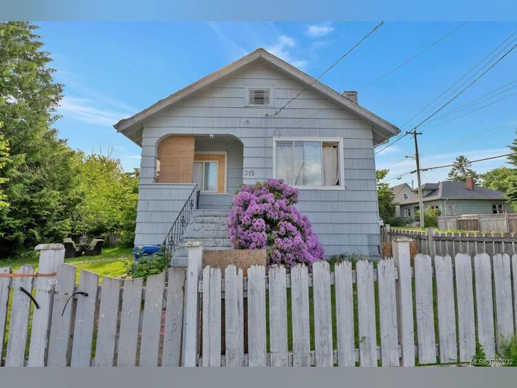 311, 307,315 Holly Avenue, Nanaimo, BC, V9S 3M3 - 7