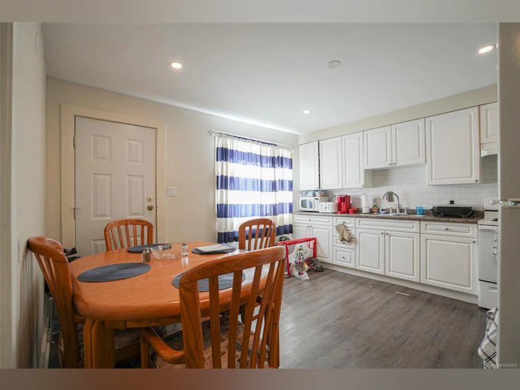 3948 Argyle Street, Port Alberni, BC, V9Y 1X3 - 26