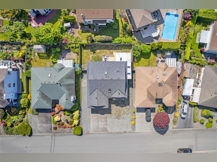 5369 Williamson Road, Nanaimo, BC, V9V 1J9 - 58