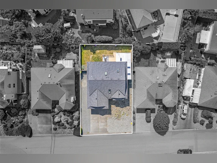 5369 Williamson Road, Nanaimo, BC, V9V 1J9 - 16
