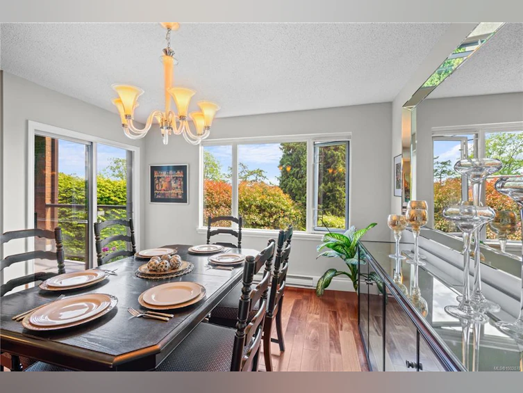 T103-105 E Gorge Road, Victoria, BC, V9A 6Z3 - 16