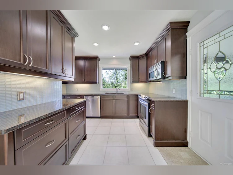 10124 Stirling Arm Crescent, Port Alberni, BC, V9Y 9C6 - 30