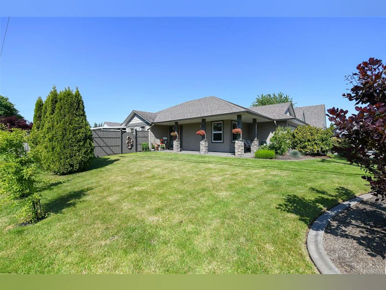 4721 Cruickshank Place, Courtenay, BC, V9N 4B6 - 40
