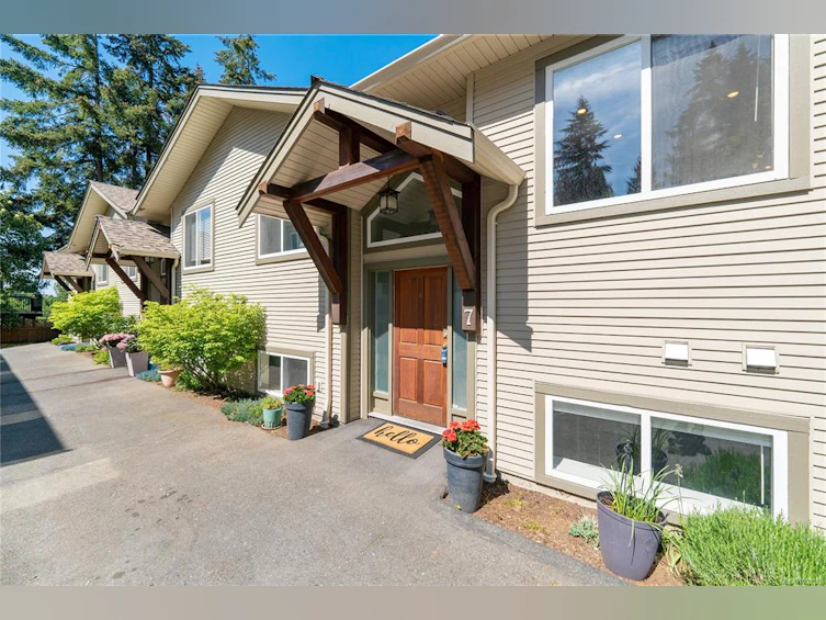 7-1129B 2nd Avenue, Ladysmith, BC, V9G 1S3 - 2