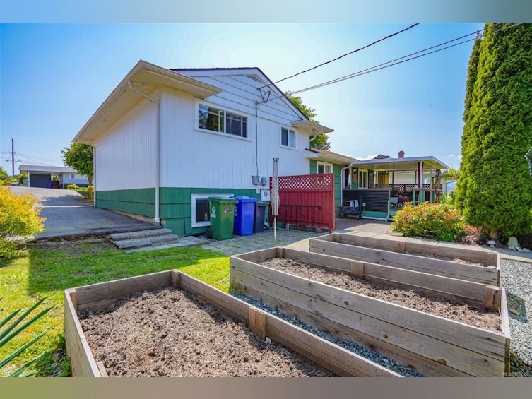 3771 Exton Street, Port Alberni, BC, V9Y 3Y1 - 46