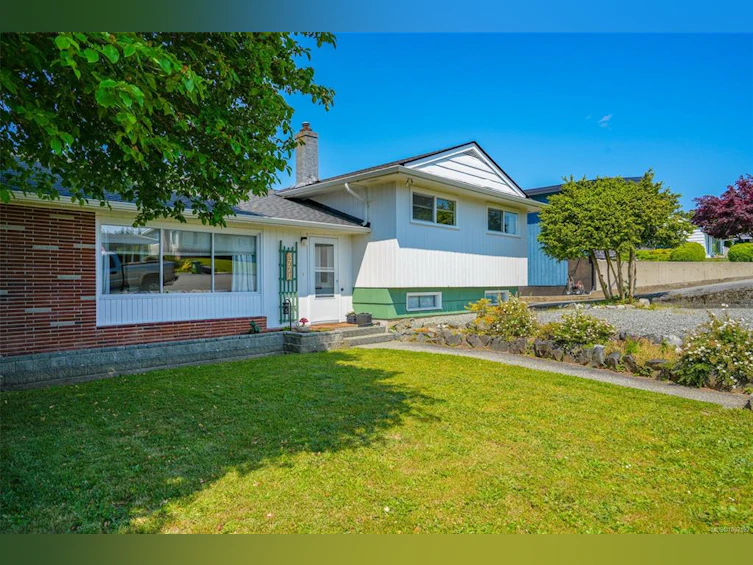 3771 Exton Street, Port Alberni, BC, V9Y 3Y1 - 4