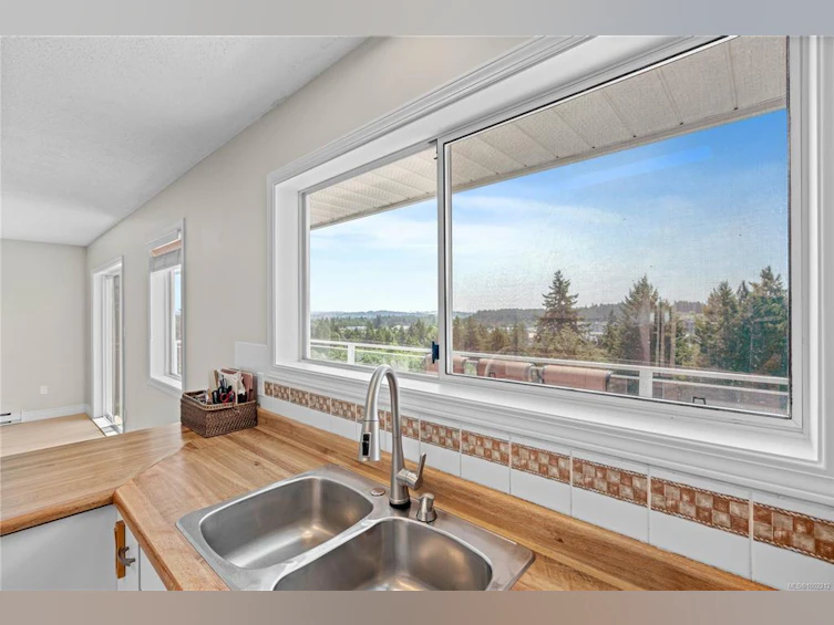 372 Crystalview Terrace, Langford, BC, V9B 5S5 - 7