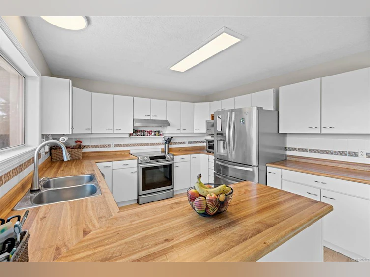 372 Crystalview Terrace, Langford, BC, V9B 5S5 - 6