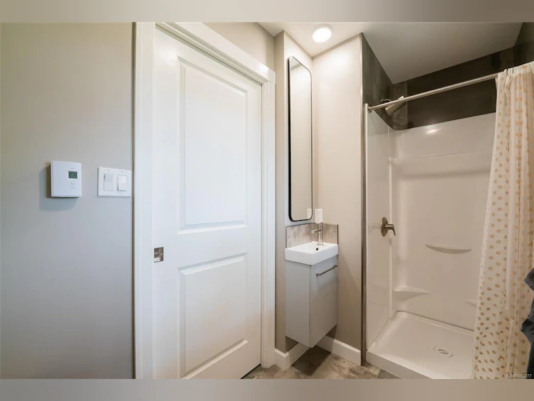 388 Trinity Drive, Nanaimo, BC, V9R 5X3 - 36