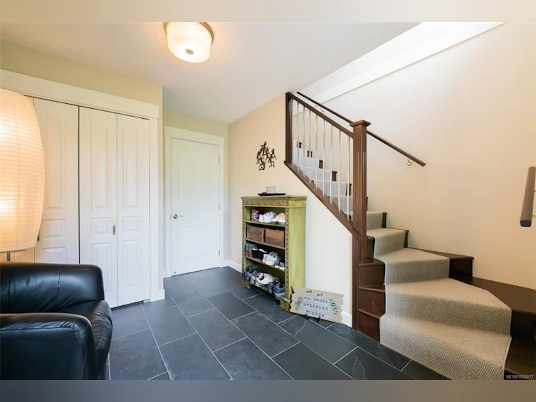 388 Trinity Drive, Nanaimo, BC, V9R 5X3 - 11