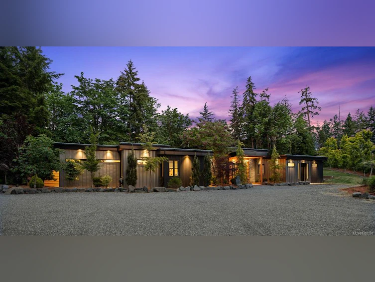 3595 Eagleview Drive, Courtenay, BC, V9N 4A7 - 2