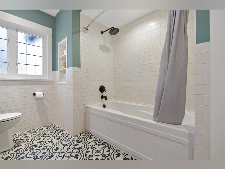 2350 Nottingham Road, Oak Bay, BC, V8R 6C1 - 29