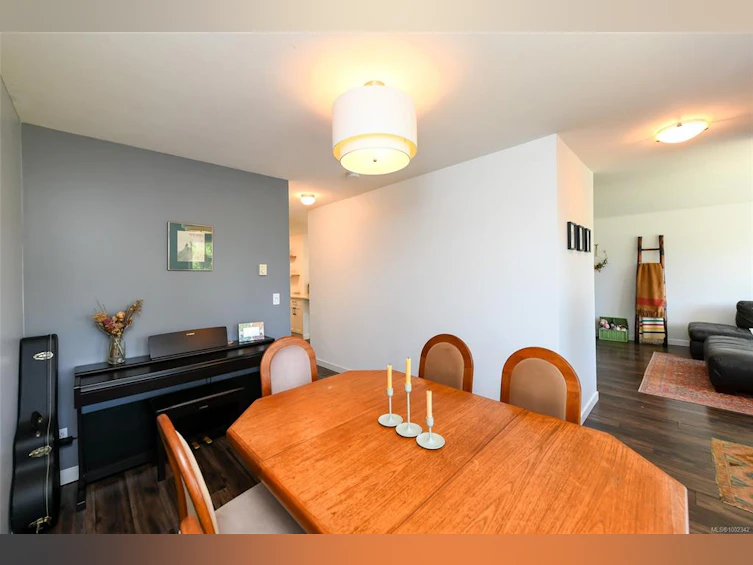 1296 Beckton Drive, Comox, BC, V9M 4G9 - 15