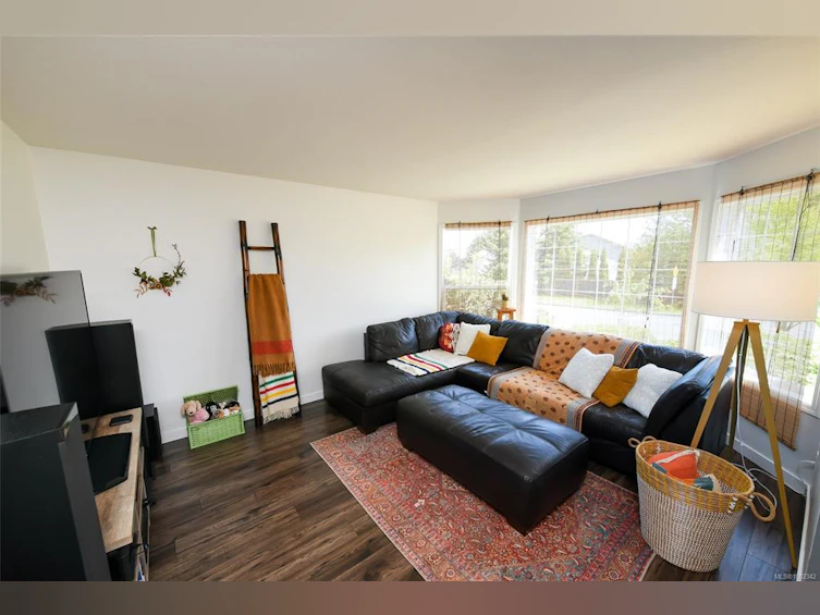1296 Beckton Drive, Comox, BC, V9M 4G9 - 5
